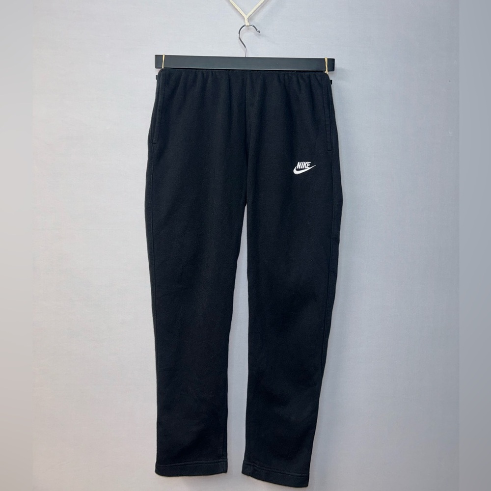 Charcoal Nike Sweatpants - Men’s Small